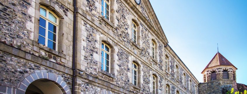 Place du Couvent - Le Monastier